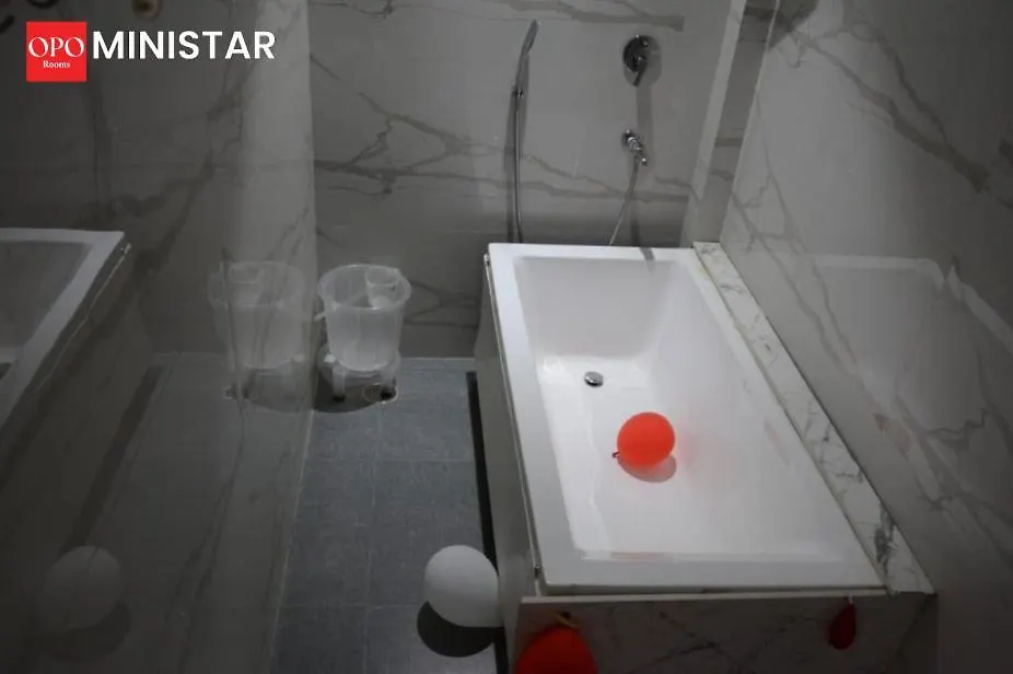***  Opo Ministar-003 Hotel Gurgaon India